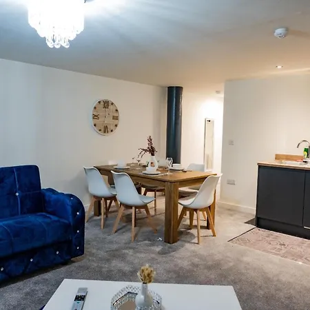 Bv Basement Navy Diamond Suites Apt Lägenhet Bradford (West Yorkshire)