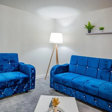 Bv Basement Navy Diamond Suites Apt *